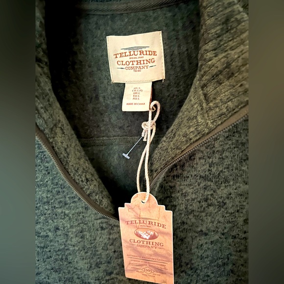 NWT Telluride clothing company. Sweater, half zipped, high neck Moss green Large - Picture 3 of 4